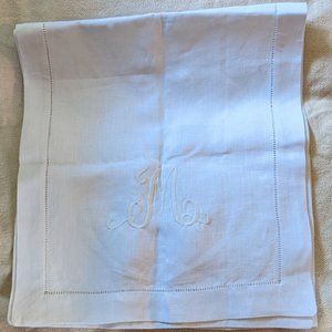 Embroidered NWOT Linen Table Runner (White)